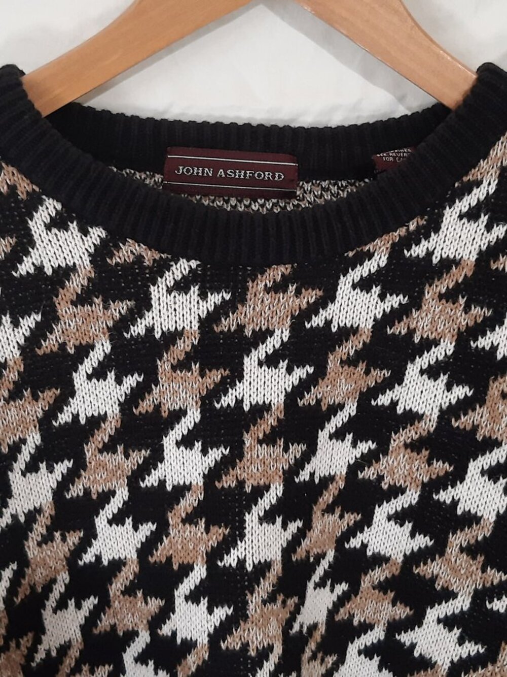 John Ashford Houndstooth Sweater, Men's L